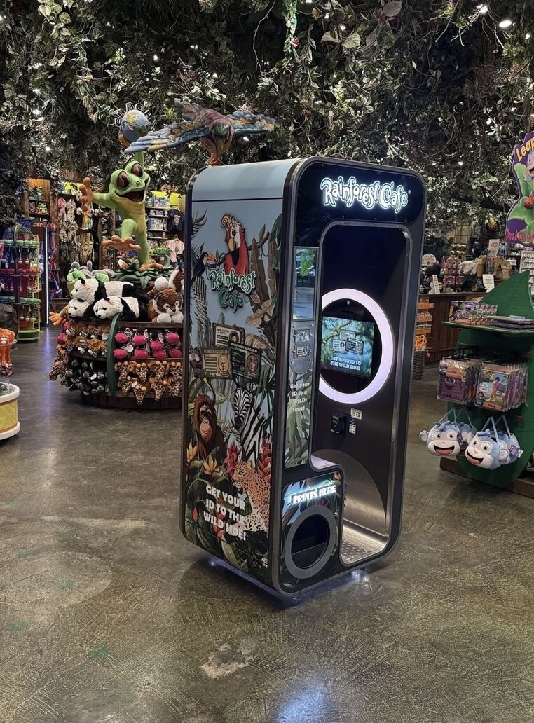 Rainforest Cafe themed booth